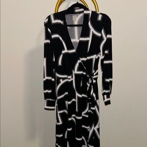 H&M Black and White Geometric Midi Dress